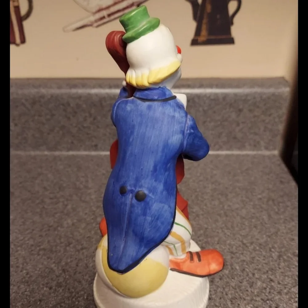 KATO KOGEI Hand Painted Bisque Porvelain Musical Clown Vintage Made in Japan EVC